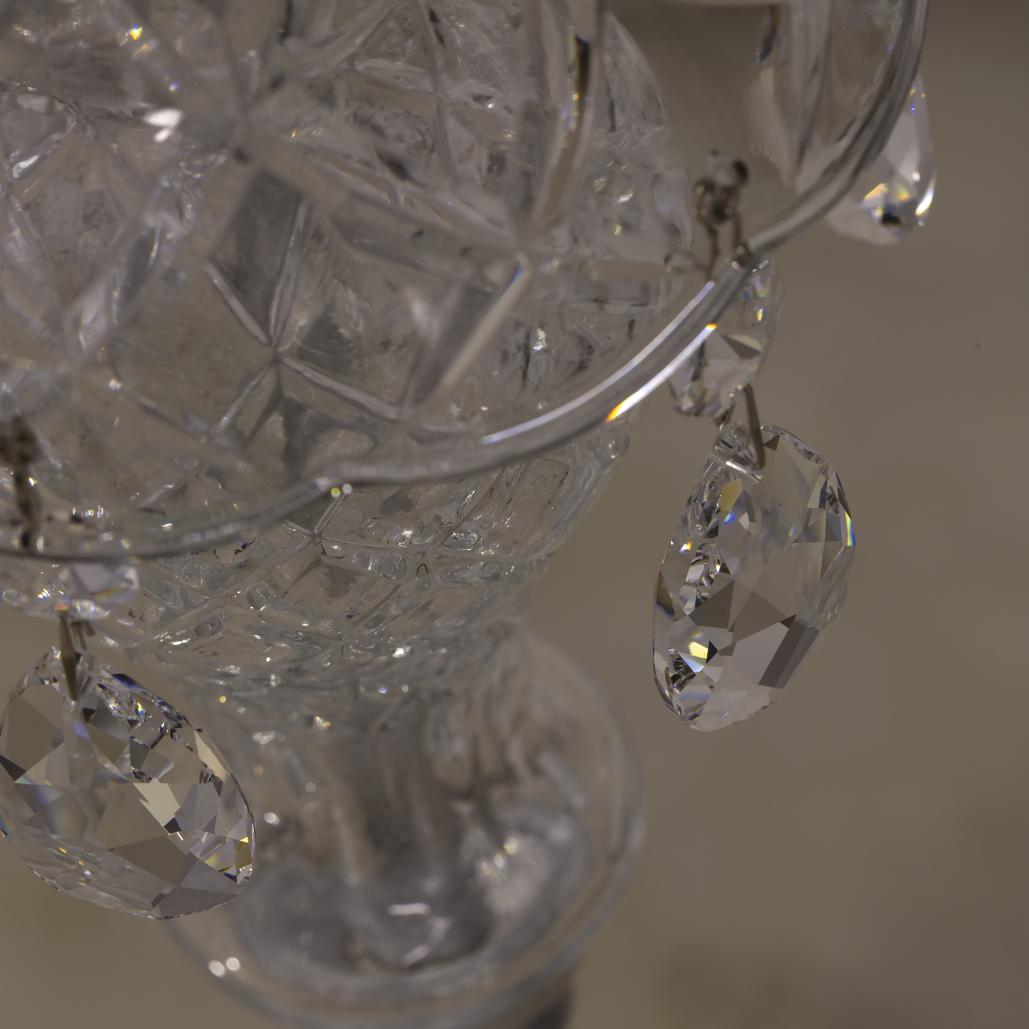 104 AP 1 silver leaf crystal organdy black shade macro1