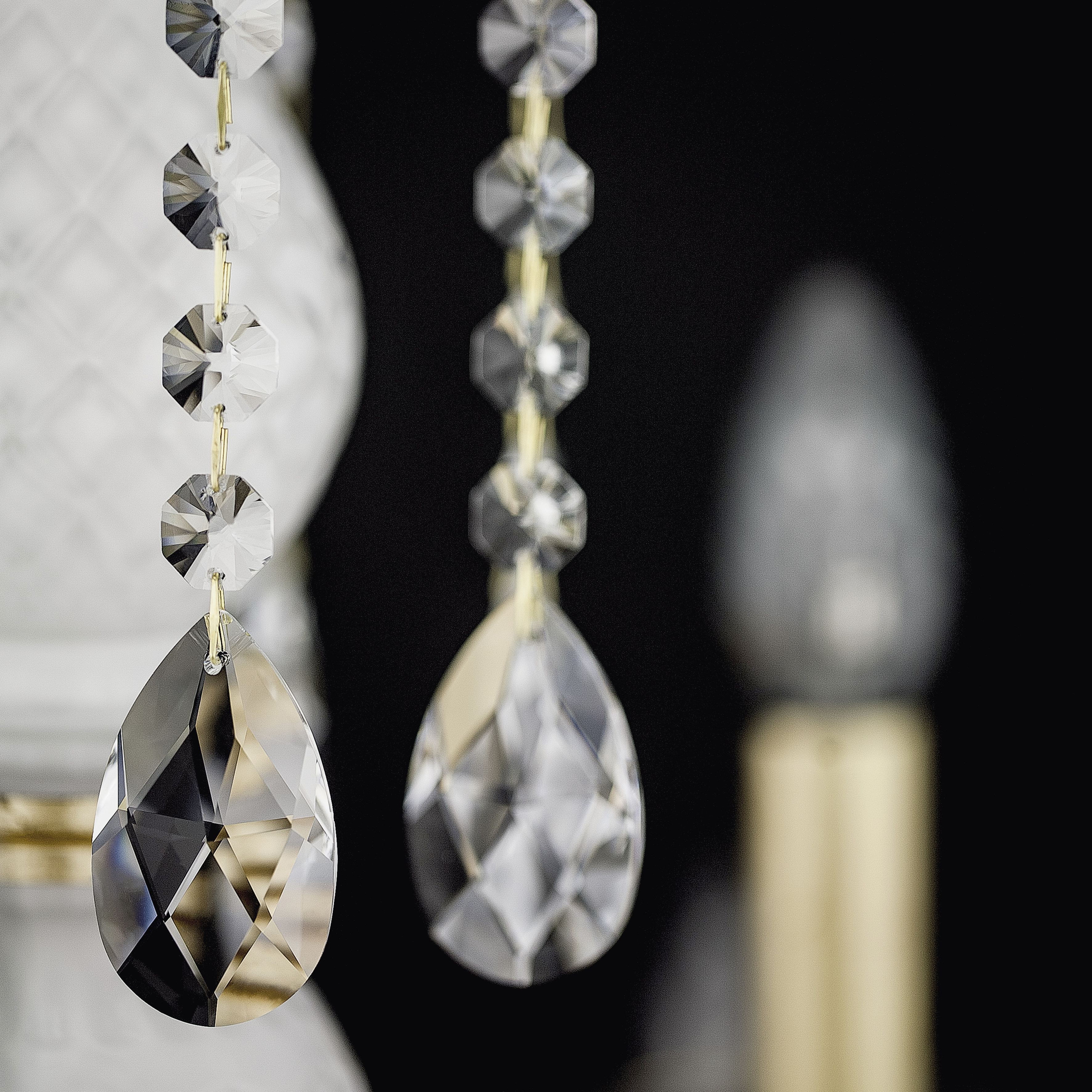 104_CH_15_gold_leaf_white_macro3_Olympia_GrandoLuce 104 CH 15 gold leaf white macro3 Olympia GrandoLuce