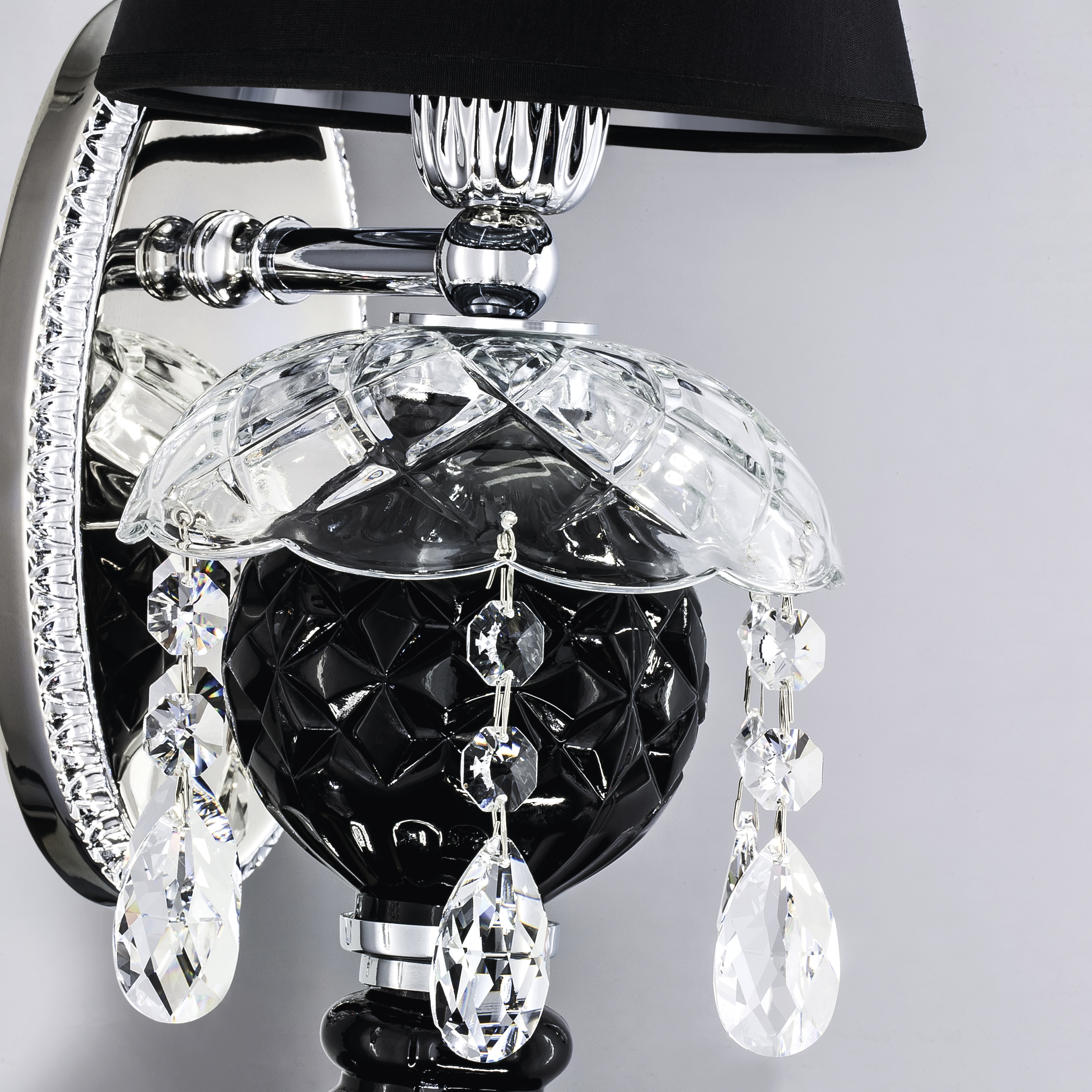 105 AP 1 chrome black pvc black chrome shade macro1 Mirsini GrandoLuce