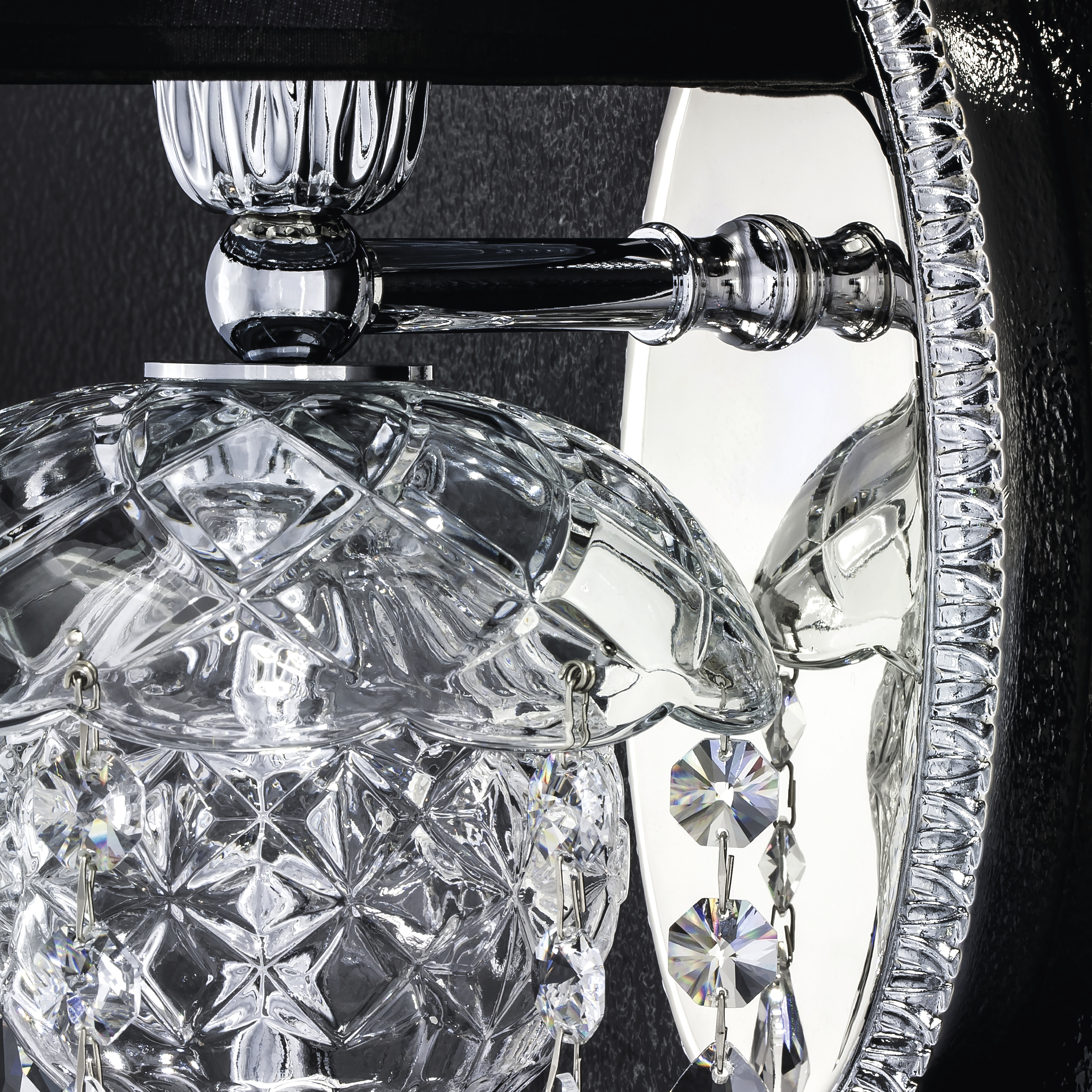 105 AP 1 chrome crystal pvc black chrome shade macro1 Mirsini GrandoLuce