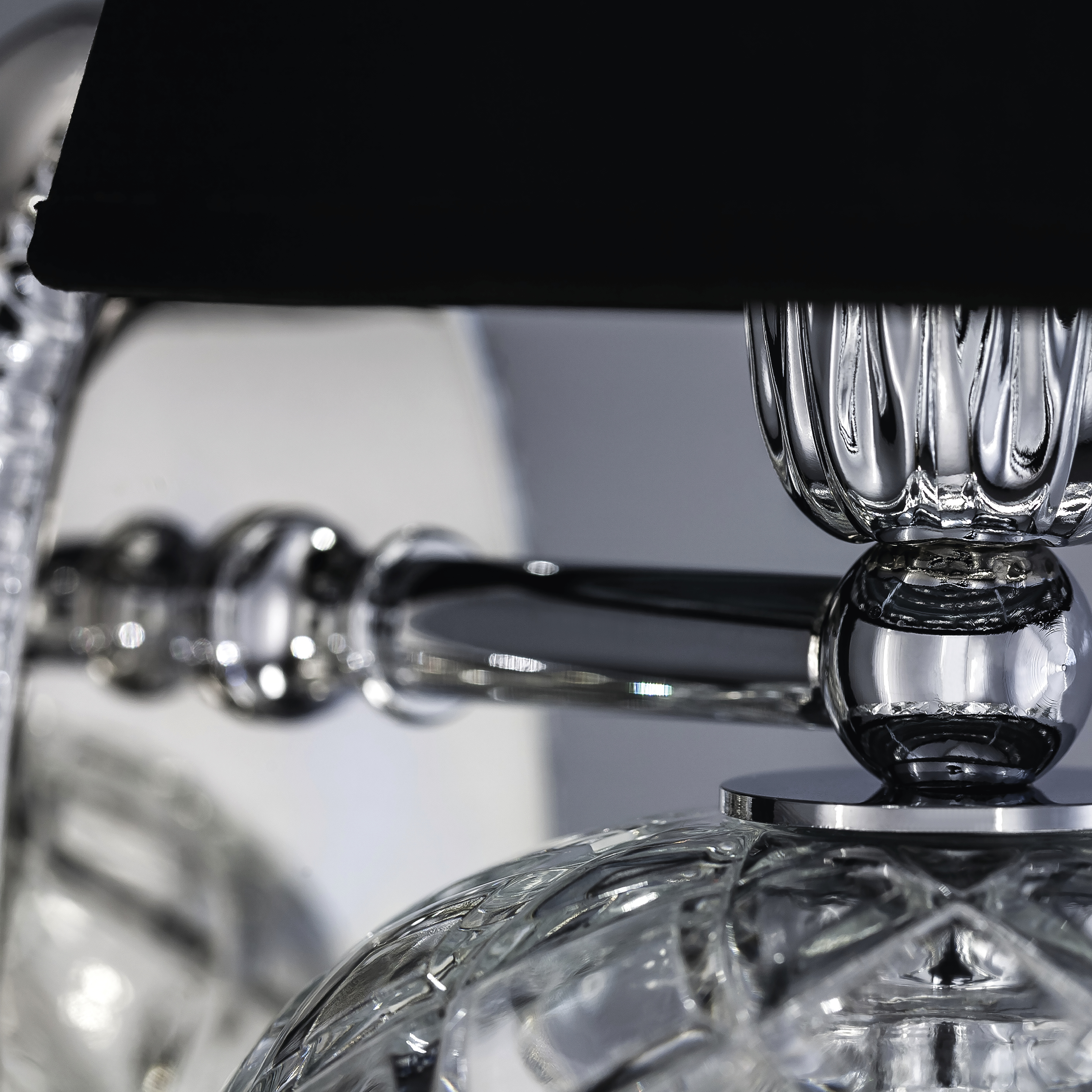 105 AP 1 chrome crystal pvc black chrome shade macro2 Mirsini GrandoLuce