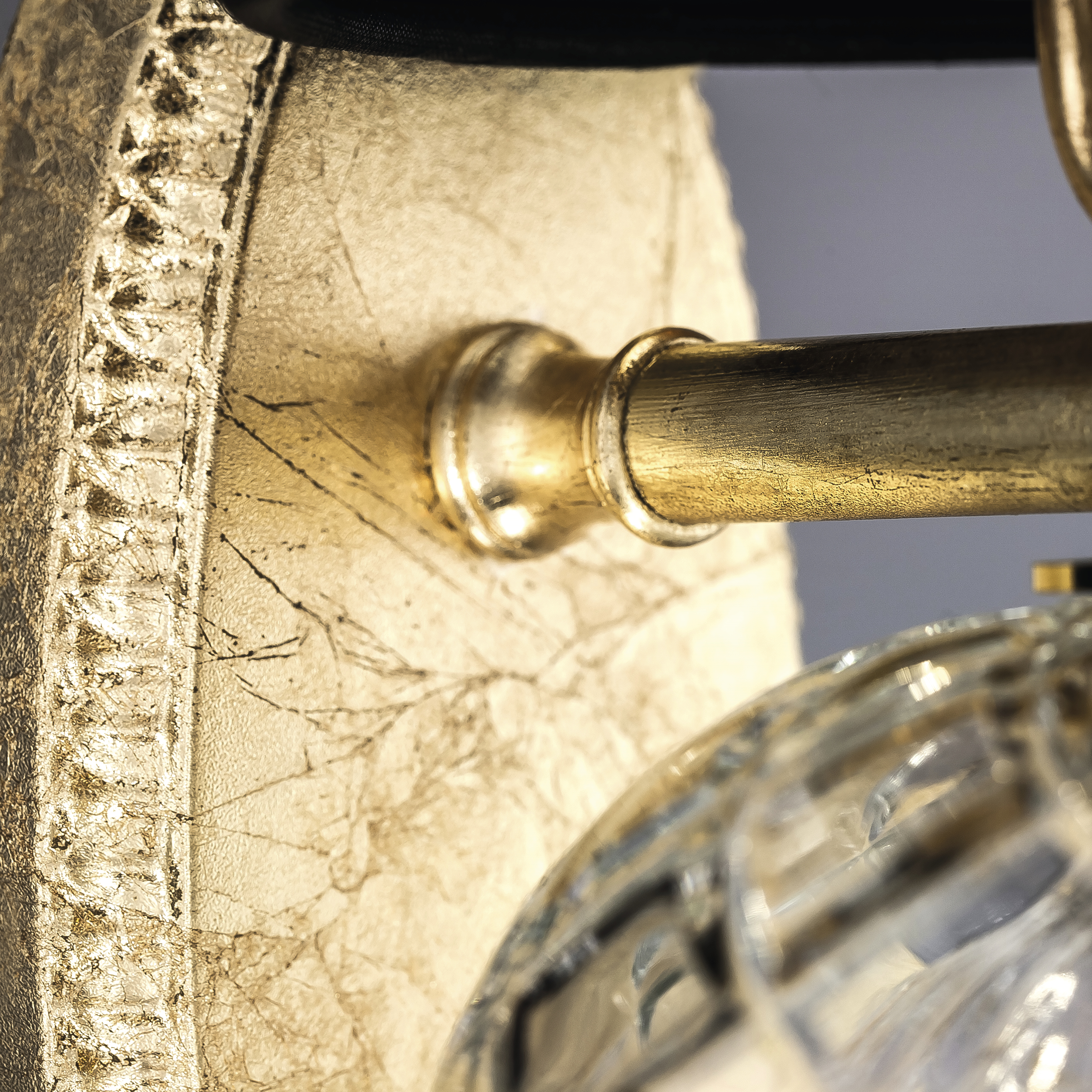 105_AP_1_gold_leaf_crystal_pvc_black_gold_shade_macro1_Mirsini_GrandoLuce 105 AP 1 gold leaf crystal pvc black gold shade macro1 Mirsini GrandoLuce