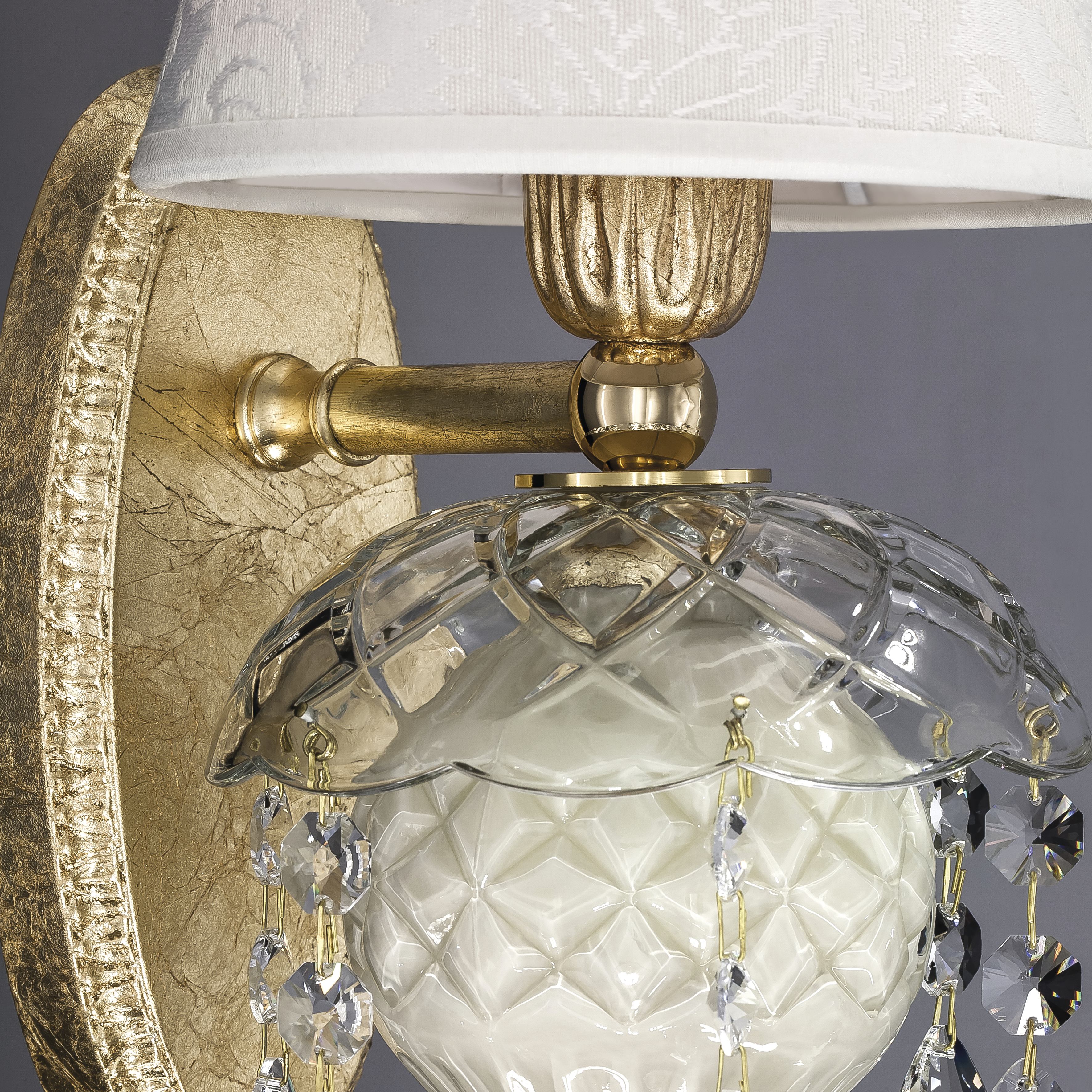 105 AP 1 gold leaf ivory pvc damasco shade macro1 Mirsini GrandoLuce