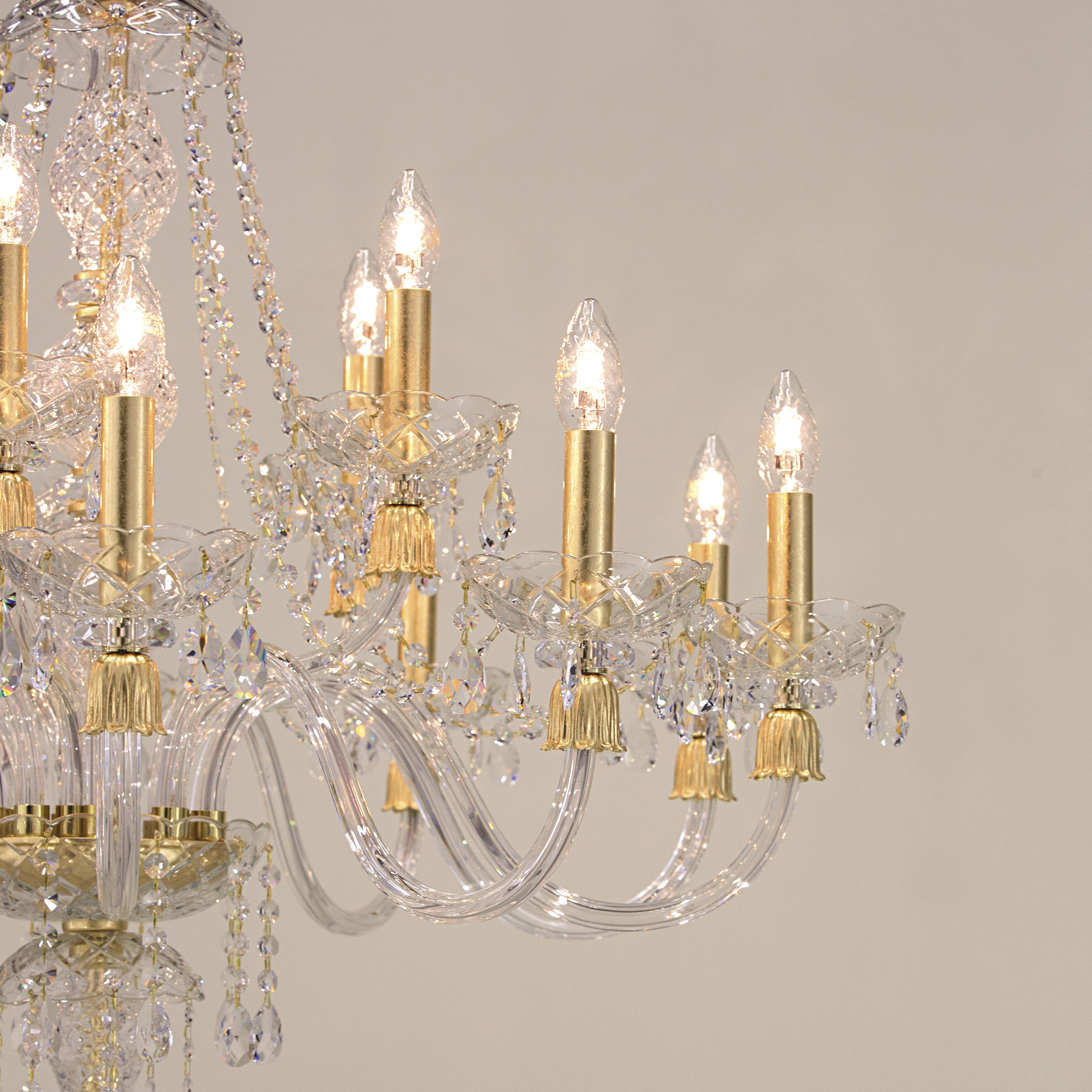 105_CH_15_gold_leaf_crystal_macro1_Mirsini_GrandoLuce 105 CH 15 gold leaf crystal macro1 Mirsini GrandoLuce