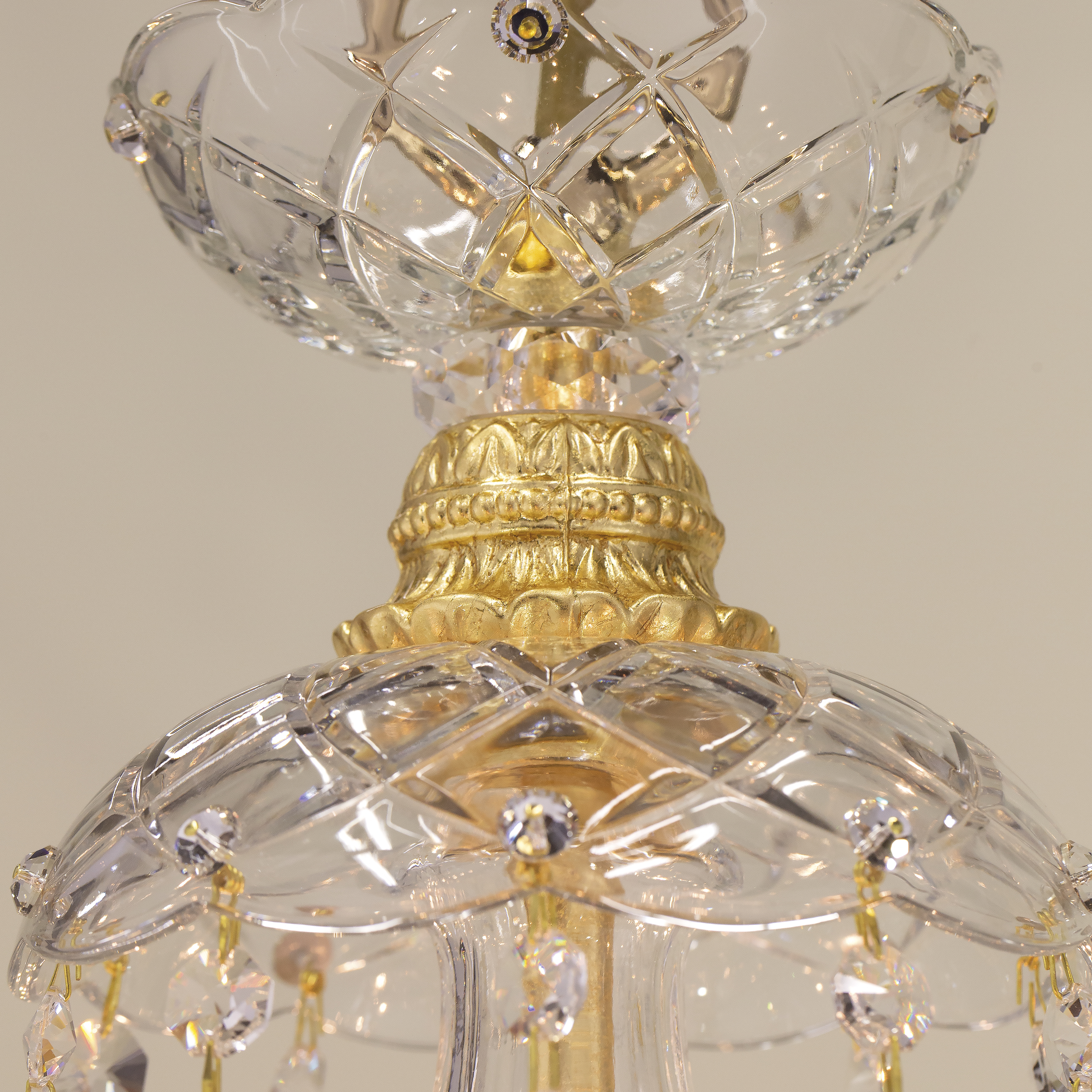 105_CH_15_gold_leaf_crystal_macro3_Mirsini_GrandoLuce 105 CH 15 gold leaf crystal macro3 Mirsini GrandoLuce