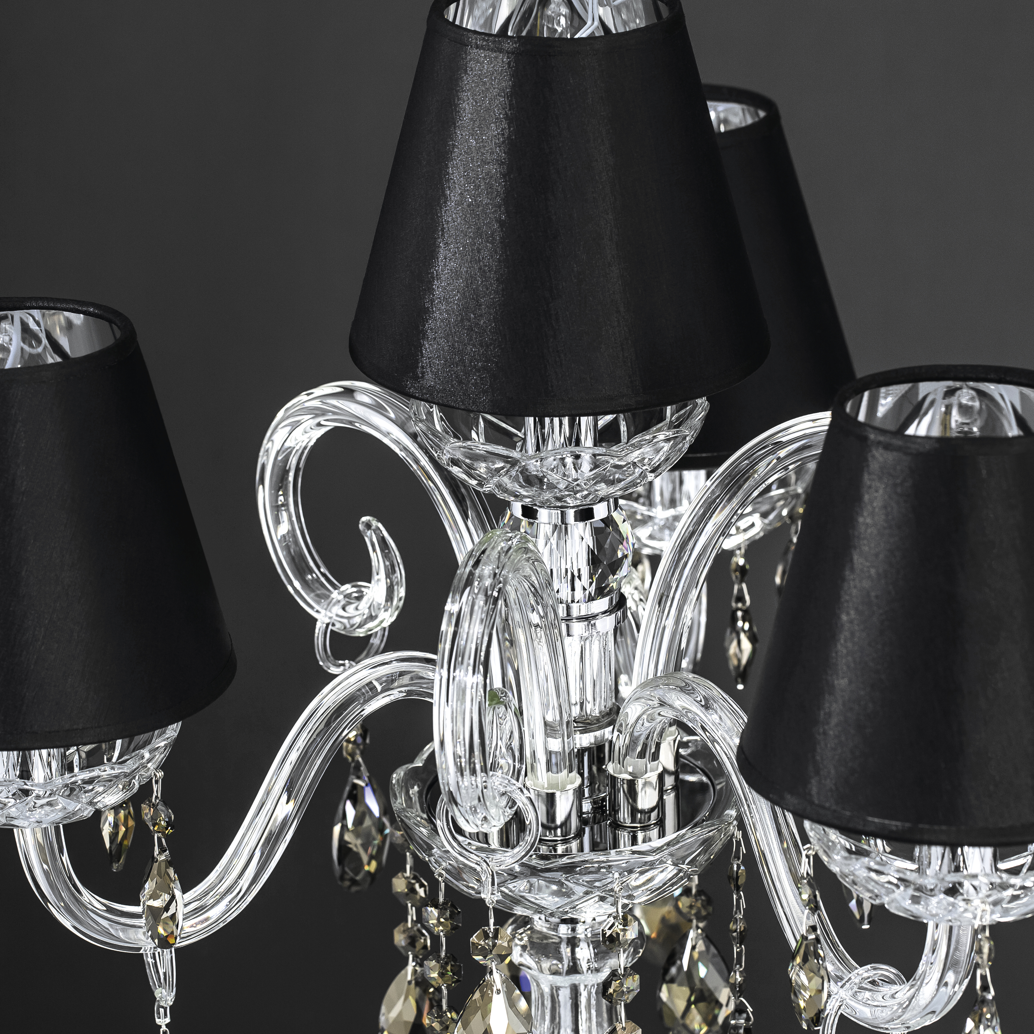 106 LG 31 chrome crystal pvc black chrome shade macro2 Iokasti GrandoLuce