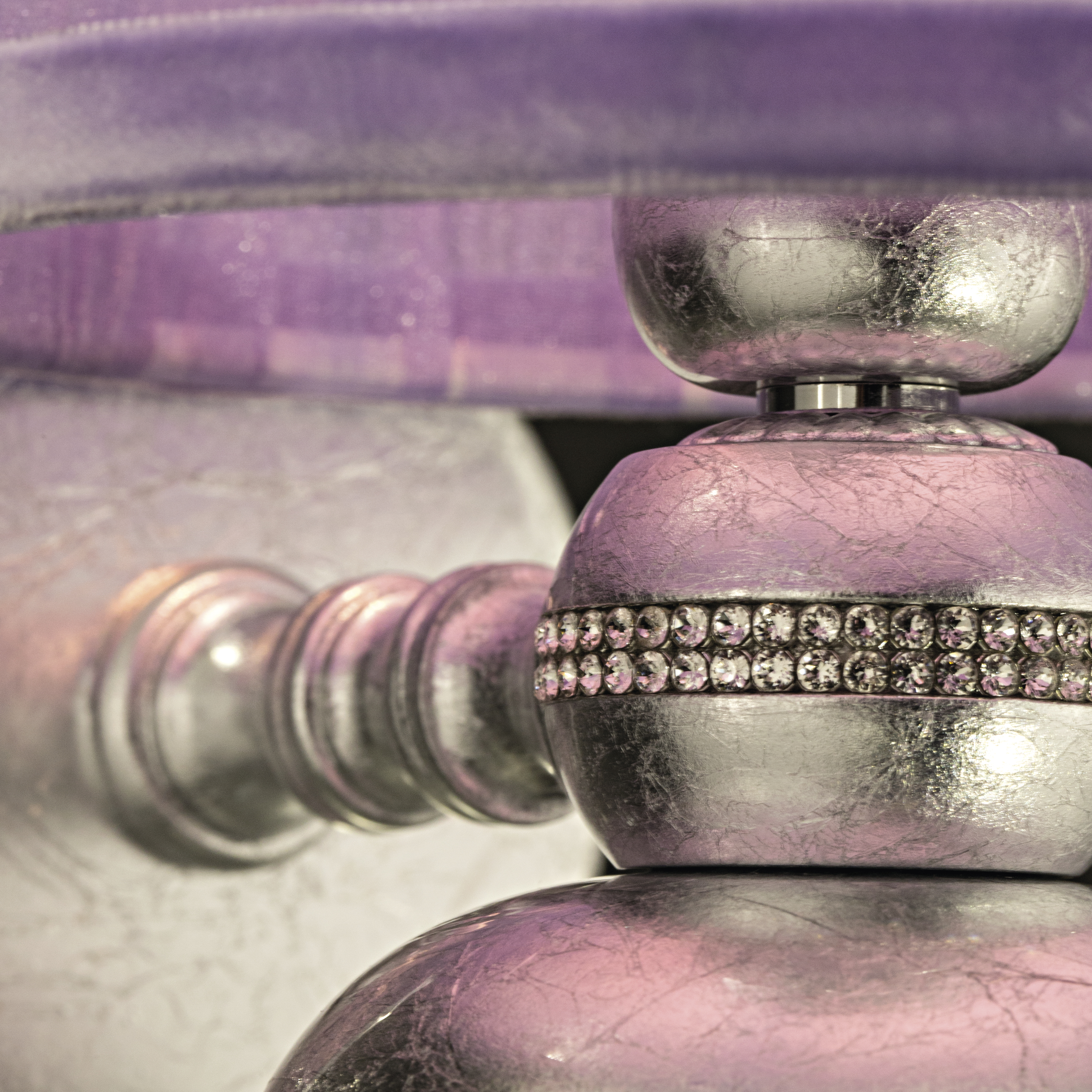 108 AP 1 silver leaf crystal organdy lilac shade macro2 square Juliana GrandoLuce