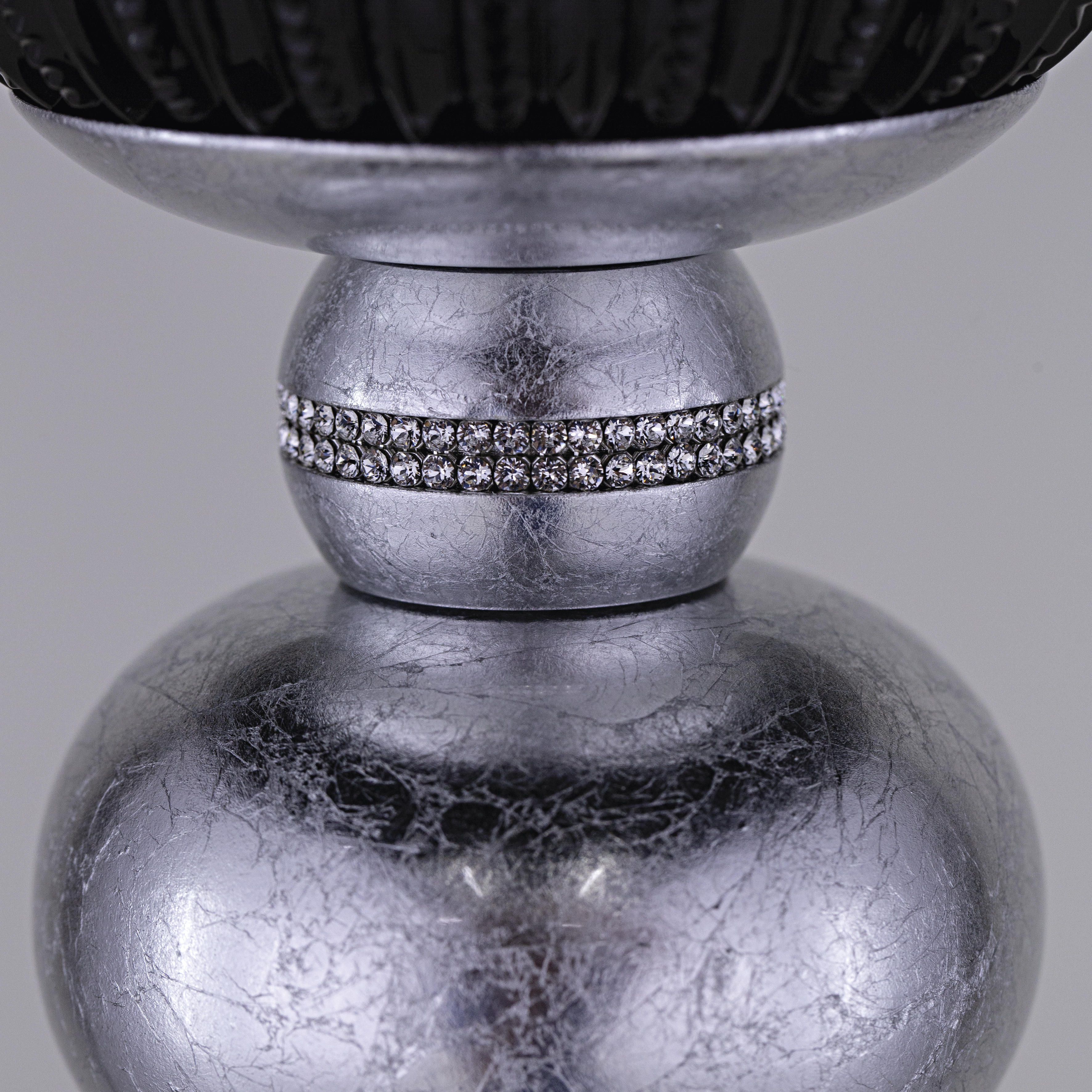 108 FL silver leaf black fabric black shade macro1 square Juliana GrandoLuce