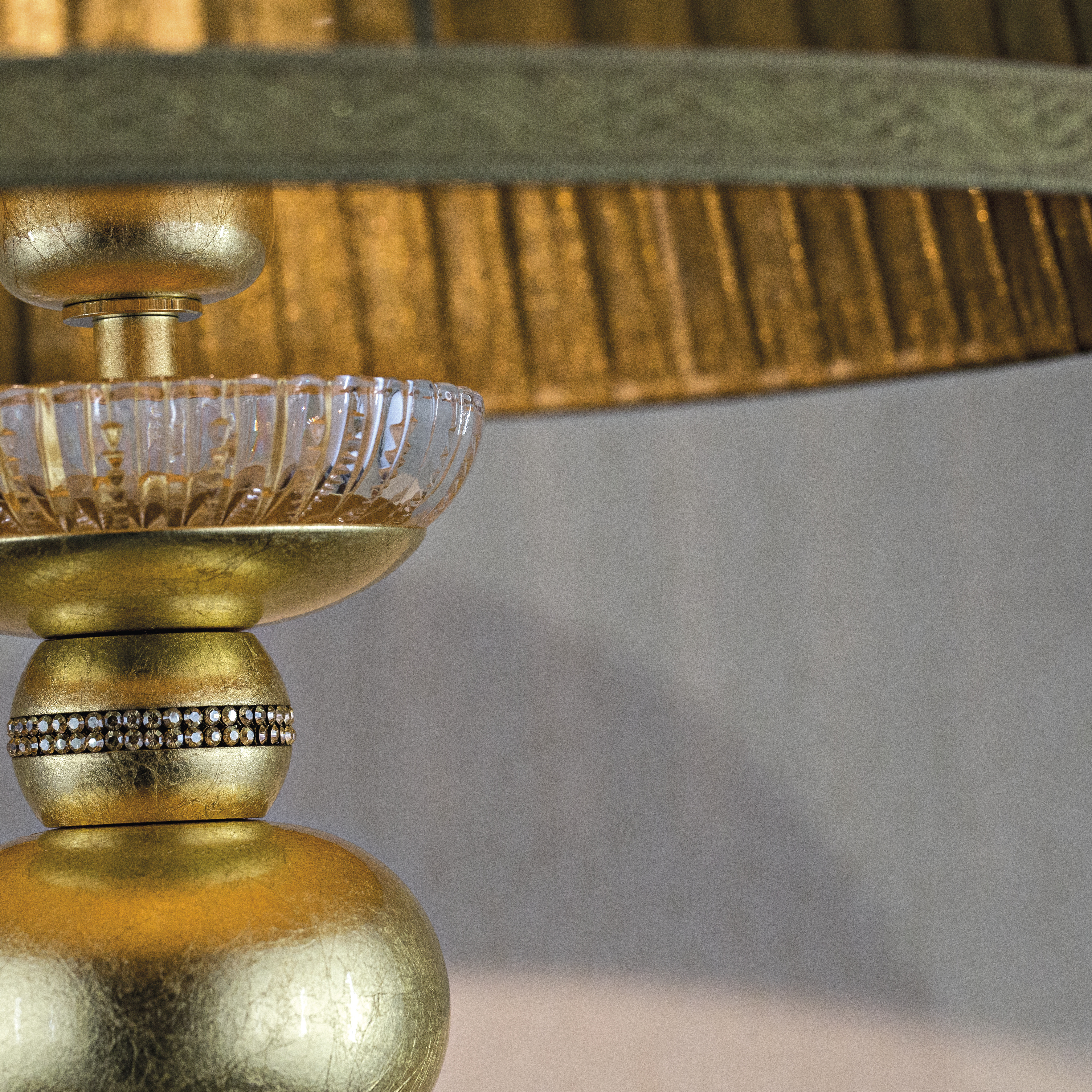 108 LG gold leaf crystal organdy bronze shade macro4 square Juliana GrandoLuce