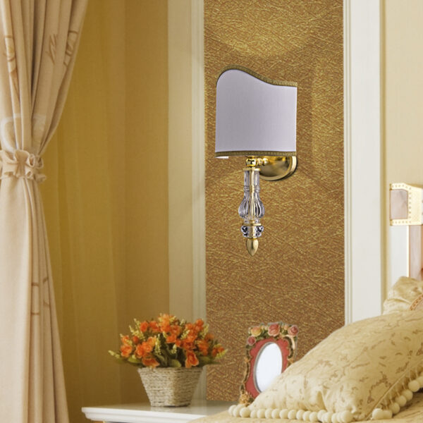 109 AP 1 gold leaf crystal pvc white gold shade view1 Dafne GrandoLuce