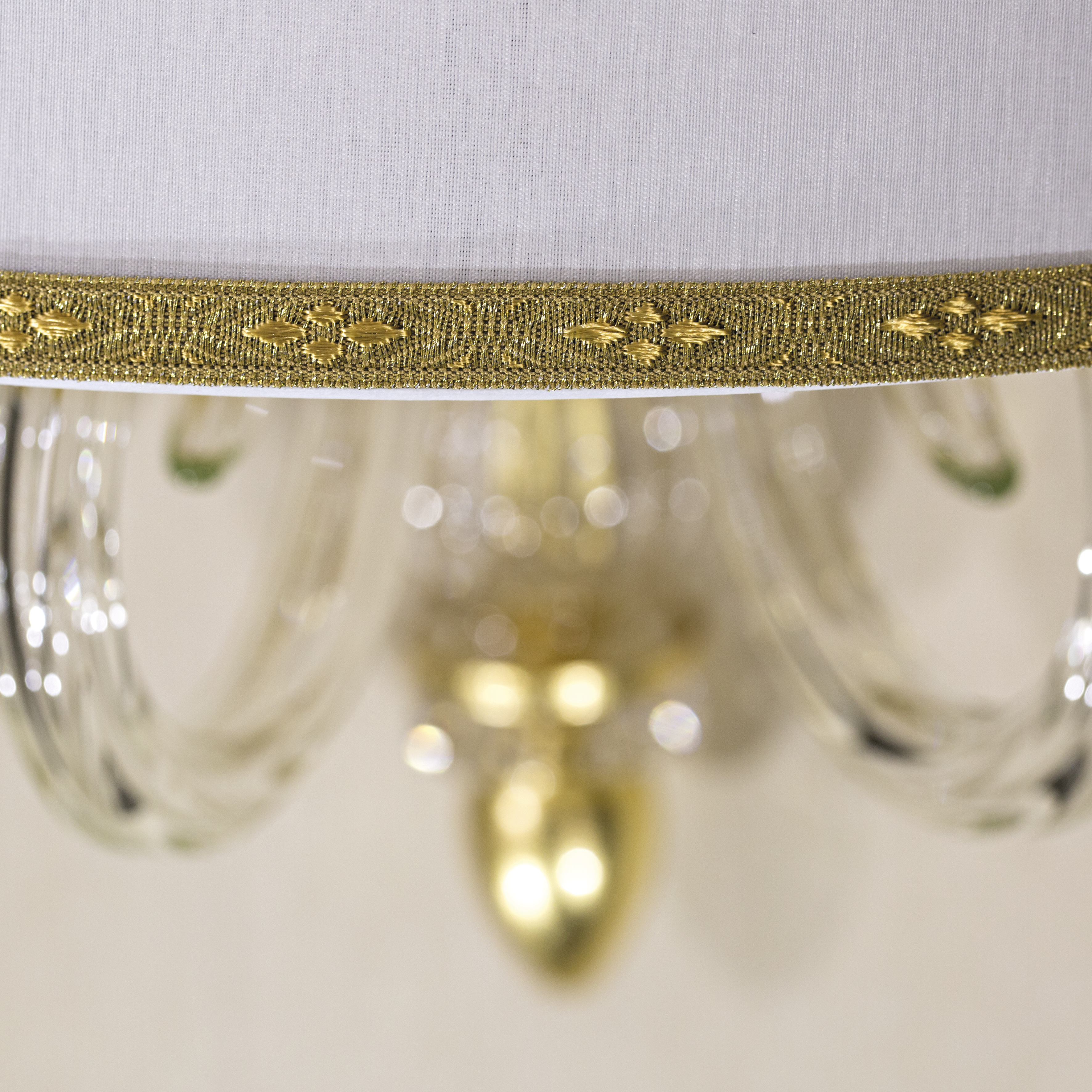 109 AP 3 gold leaf crystal pvc white gold shade macro3 square Dafne GrandoLuce