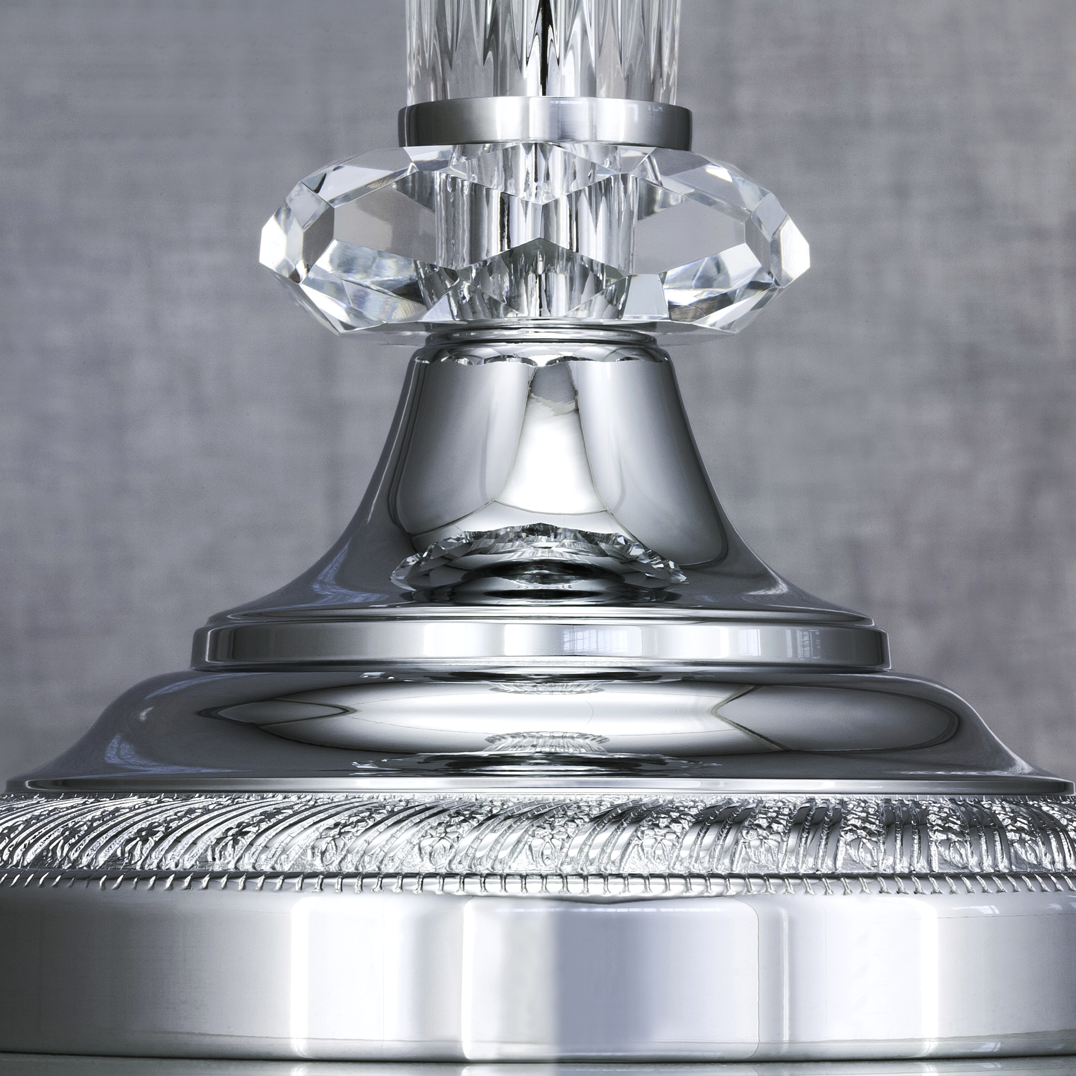 112 LG chrome crystal pvc silver leaf black shade macro1 Leonie GrandoLuce